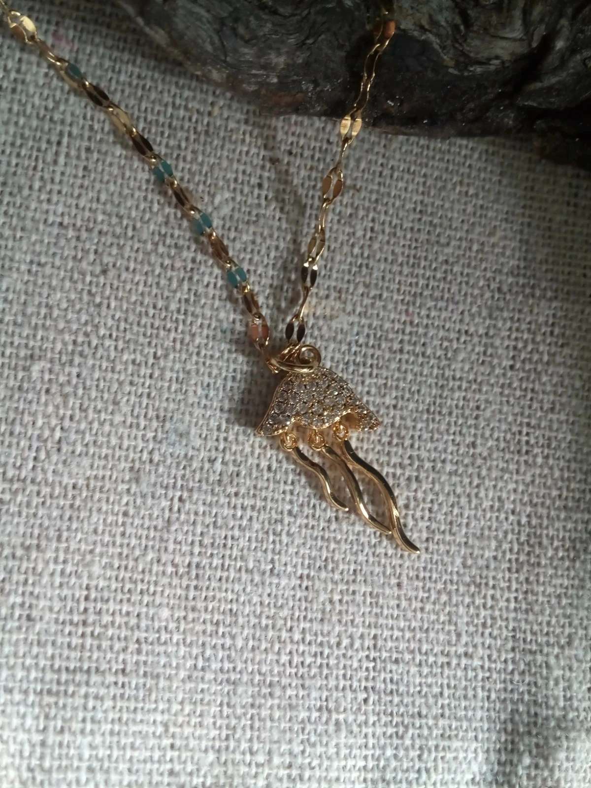 Colliers pendentif méduse en acier inoxydable – photo 2